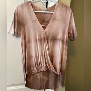 AE V Neck Tie Dye Hi-Lo Shirt